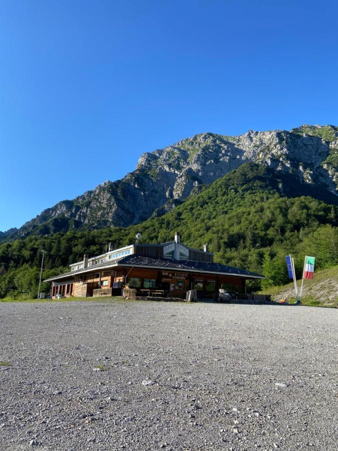 Rifugio Trifoglio Ass. Ostelli Lombardia Valtorta Luaran gambar