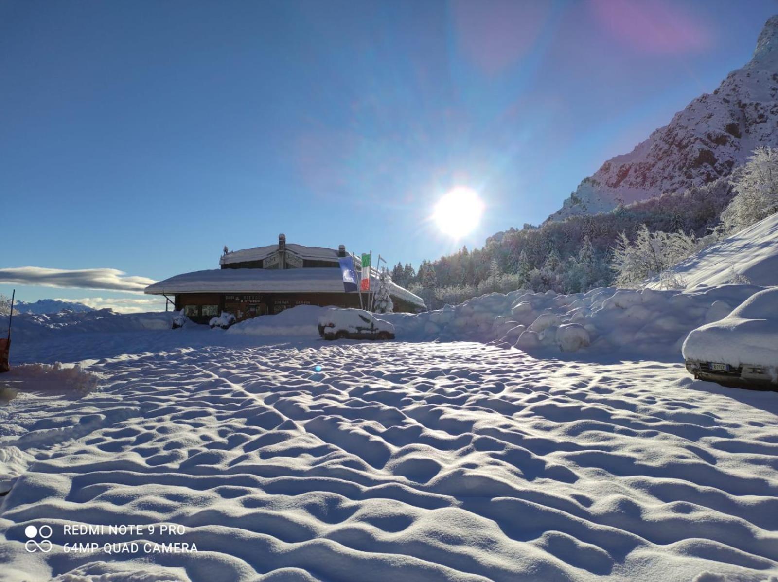 Rifugio Trifoglio Ass. Ostelli Lombardia Valtorta Luaran gambar